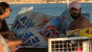 Ağır Romantik Filminin Yönetmeni Deniz Denizciler Model Sevgilisiyle Yakalandı
