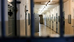 AYM'den, Erdoğan'ı eleştiren karikatürlere özgürlük kararı