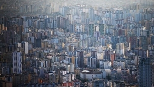 AK Parti ekonomisi , bir asgari ücretli maaşının tek kuruşuna dokunmasa bile ancak 30 yıl sonra 100 metrekarelik bir daire alabiliyor.