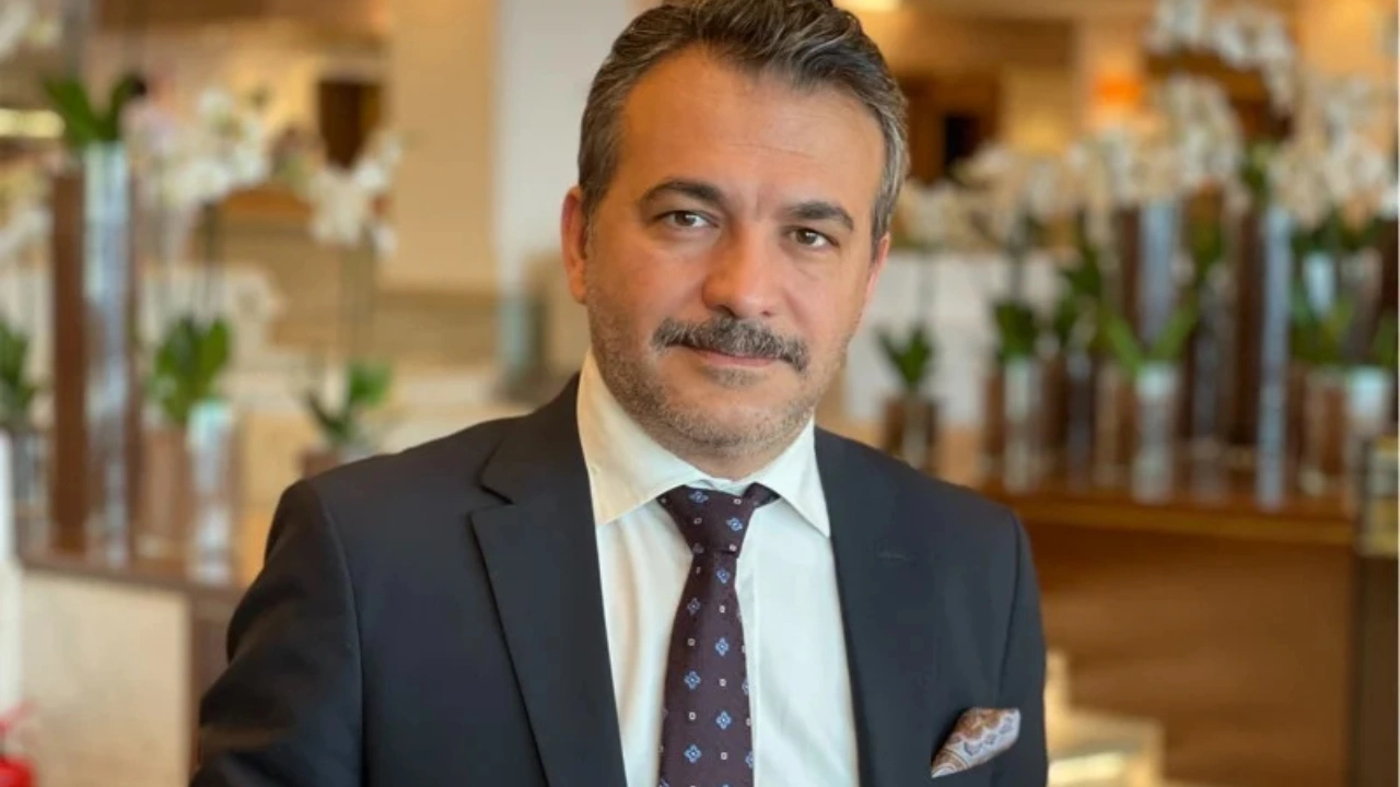 Ünlü İş İnsanına 'Aldatma' Davası... Cinsel İçerikli 400 Fotoğraf ve Video Bilgisayarda Bulundu